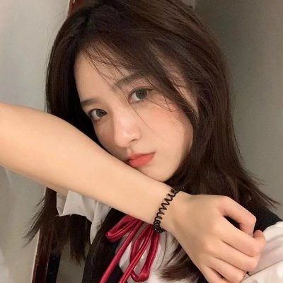 闪婚后小娇妻马甲捂不住了